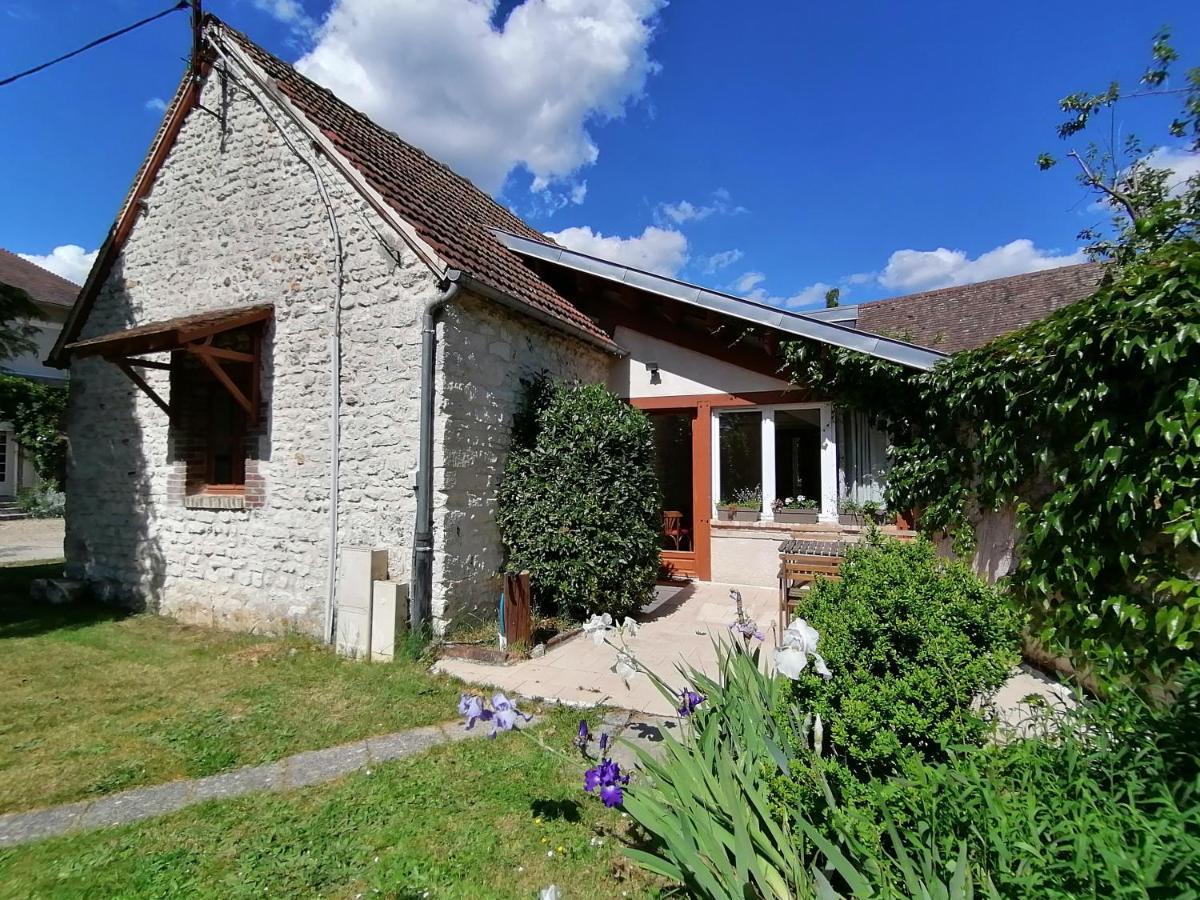 Forest Farm Bed & Breakfast Bois-Jerome-Saint-Ouen Exterior photo