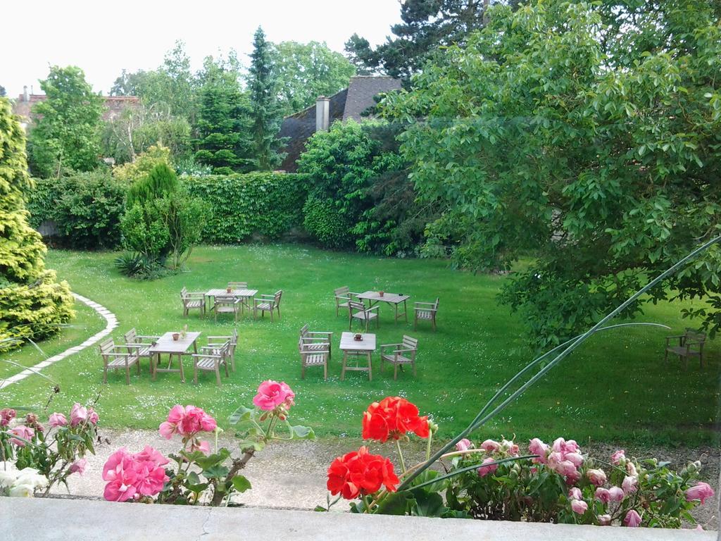 Forest Farm Bed & Breakfast Bois-Jerome-Saint-Ouen Exterior photo