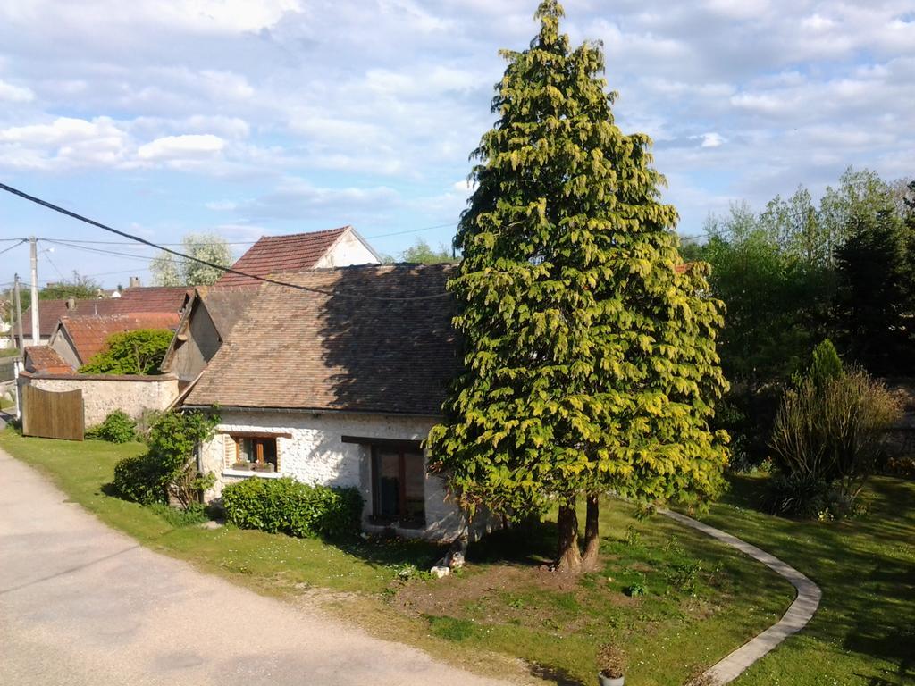 Forest Farm Bed & Breakfast Bois-Jerome-Saint-Ouen Exterior photo