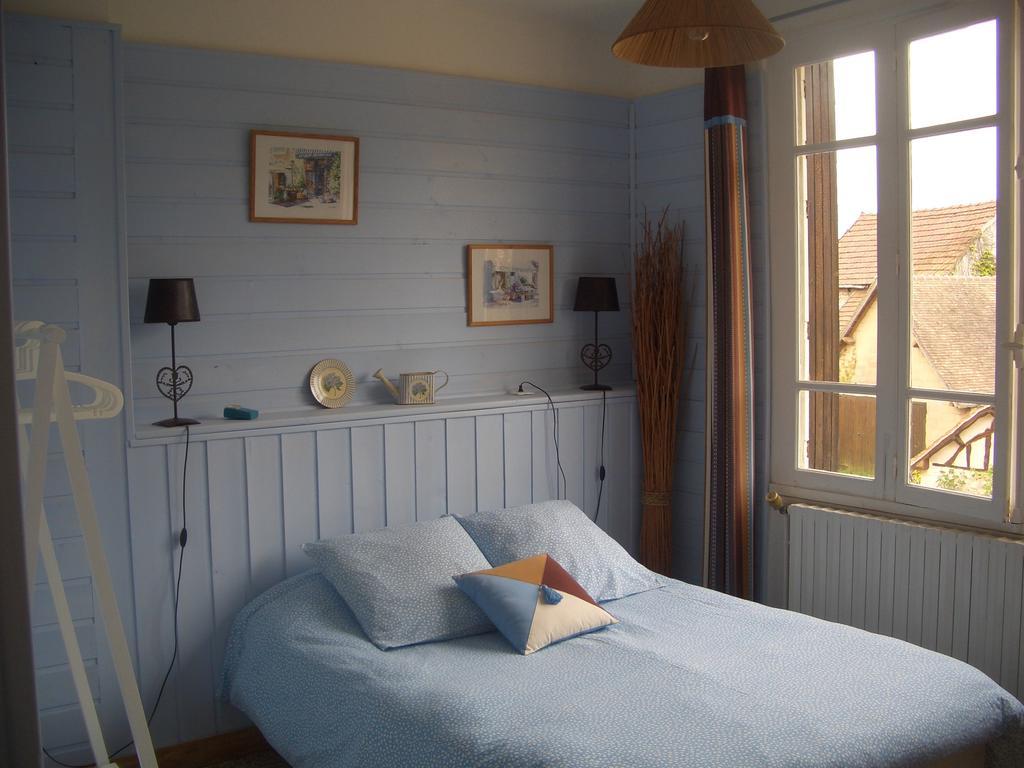 Forest Farm Bed & Breakfast Bois-Jerome-Saint-Ouen Room photo